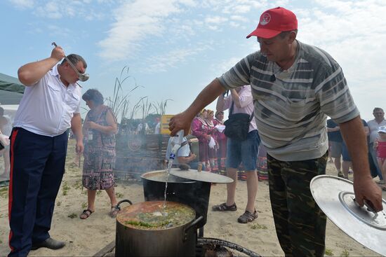 Ethnographic festival Don Fish Soup