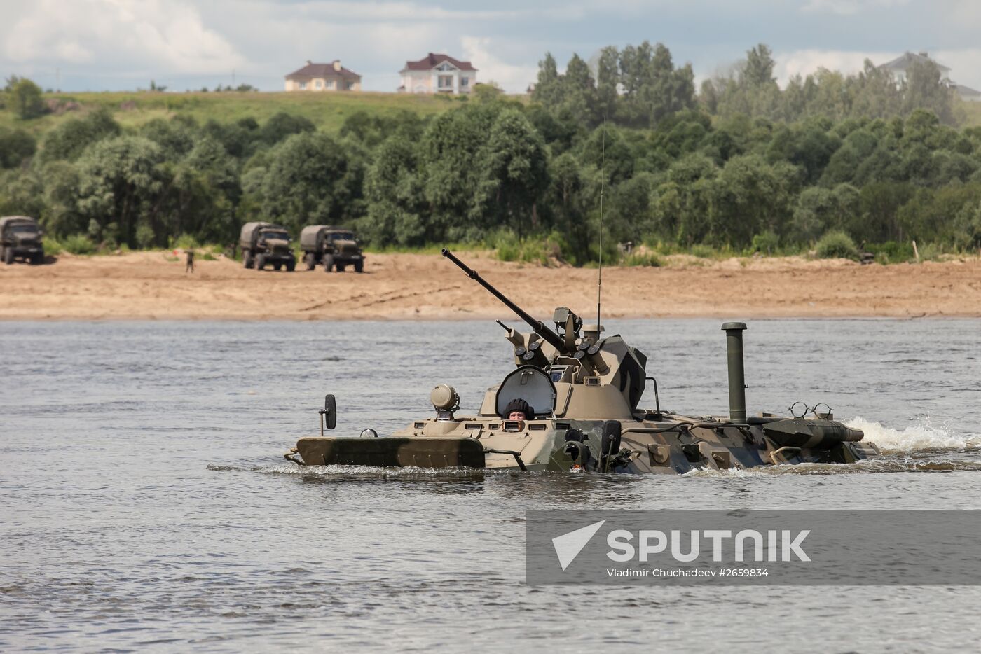 "Open Water" competition of Russian army's pontoon ferry units