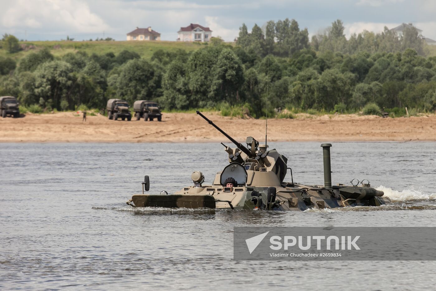 "Open Water" competition of Russian army's pontoon ferry units