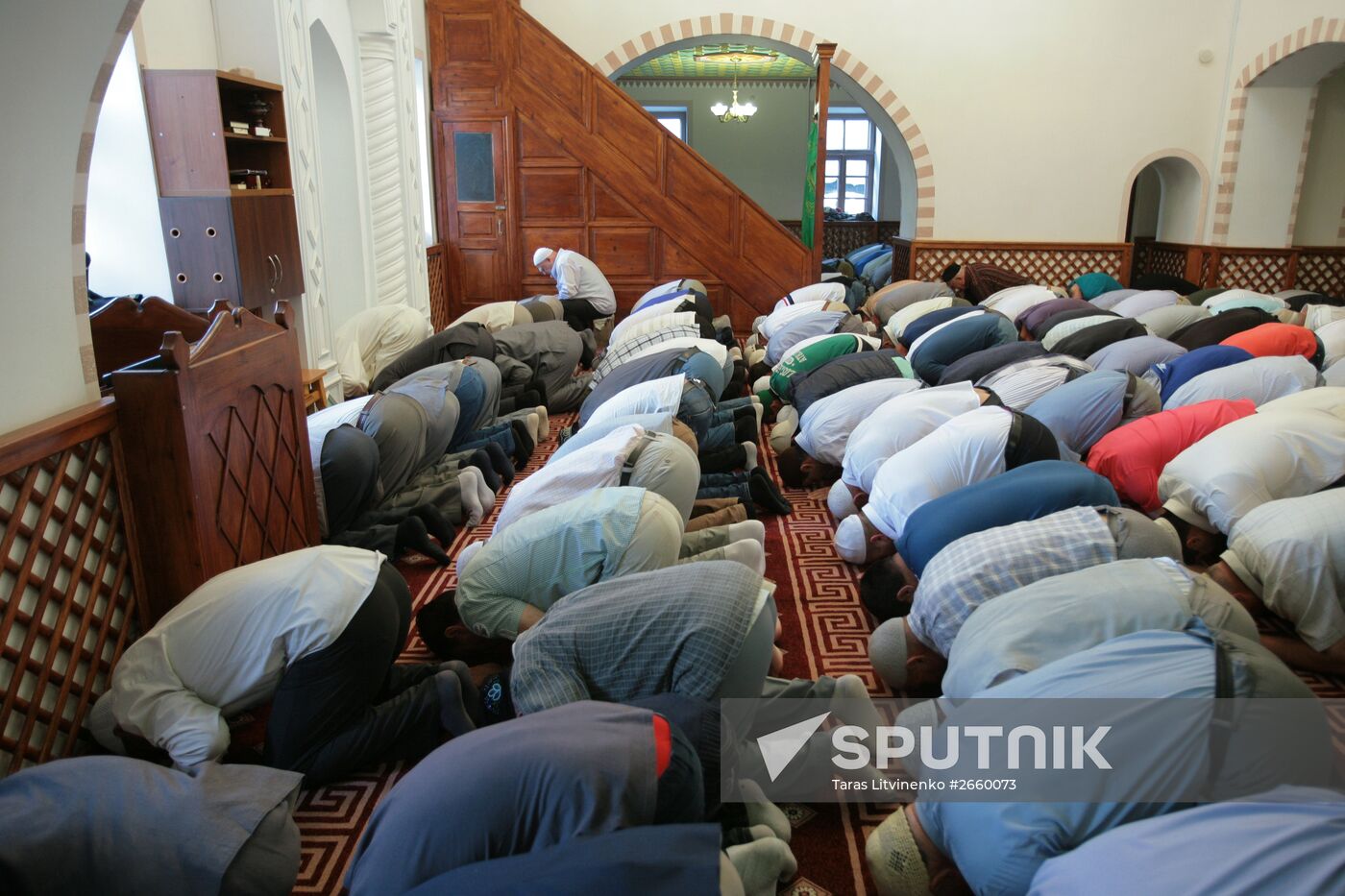 Muslims celebrate Eid al-Fitr in Russian regions