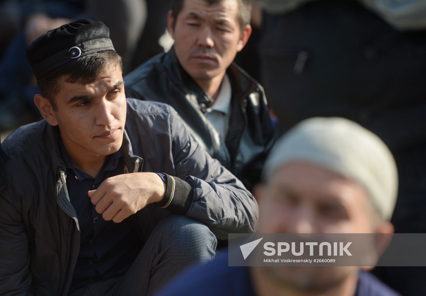 Muslims celebrate Eid al-Fitr in Moscow