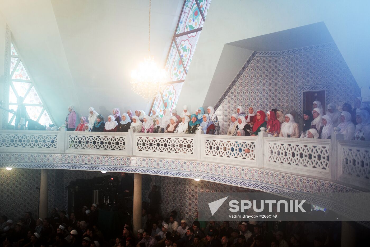Muslims celebrate Eid al-Fitr in Russian regions