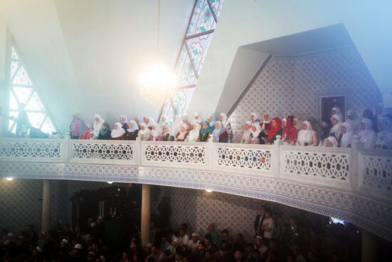 Muslims celebrate Eid al-Fitr in Russian regions