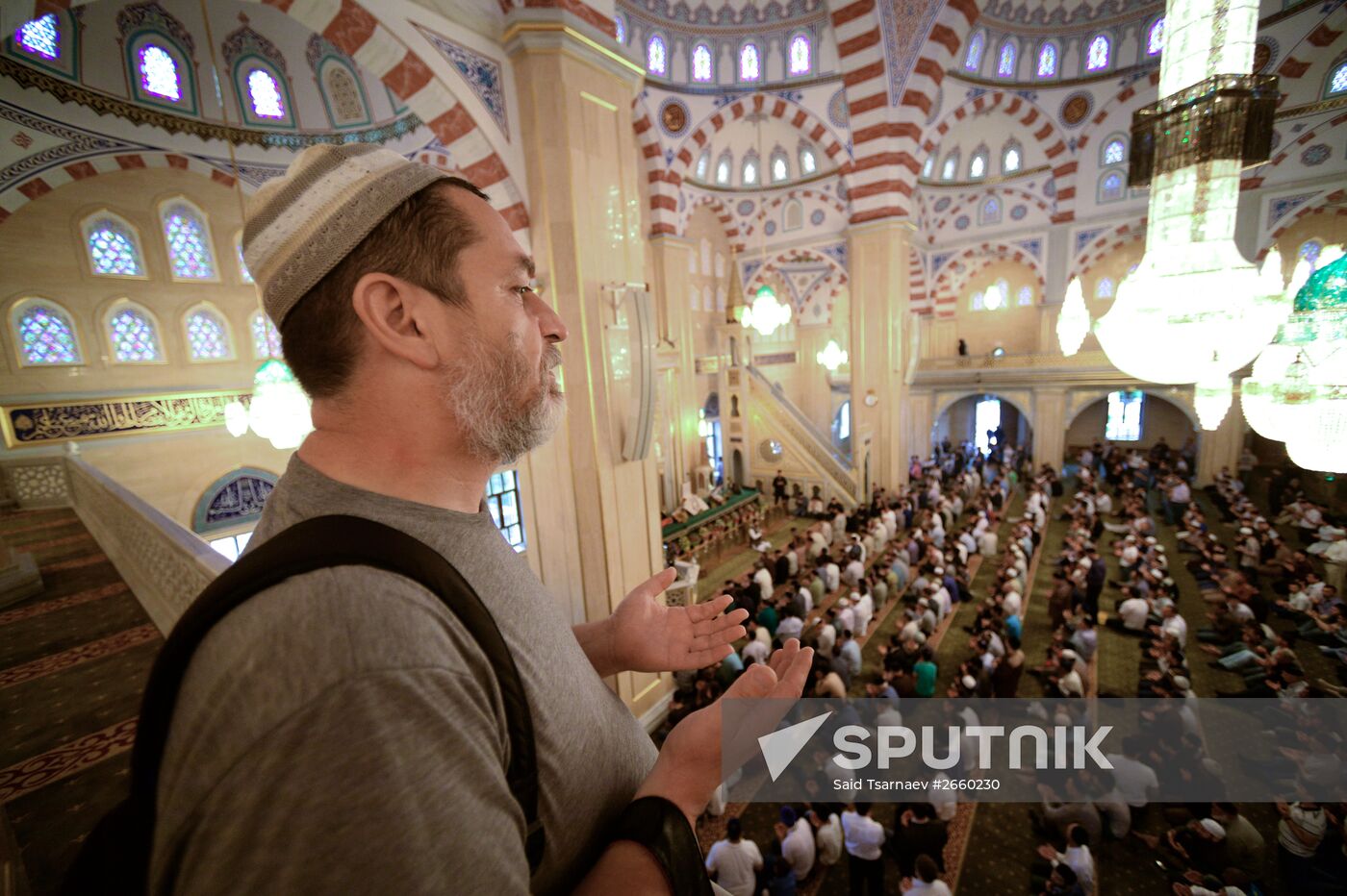 Muslims celebrate Eid al-Fitr in Russian regions