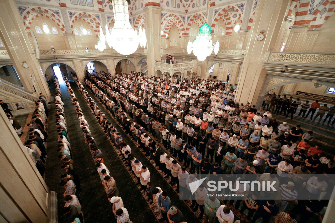 Muslims celebrate Eid al-Fitr in Russian regions