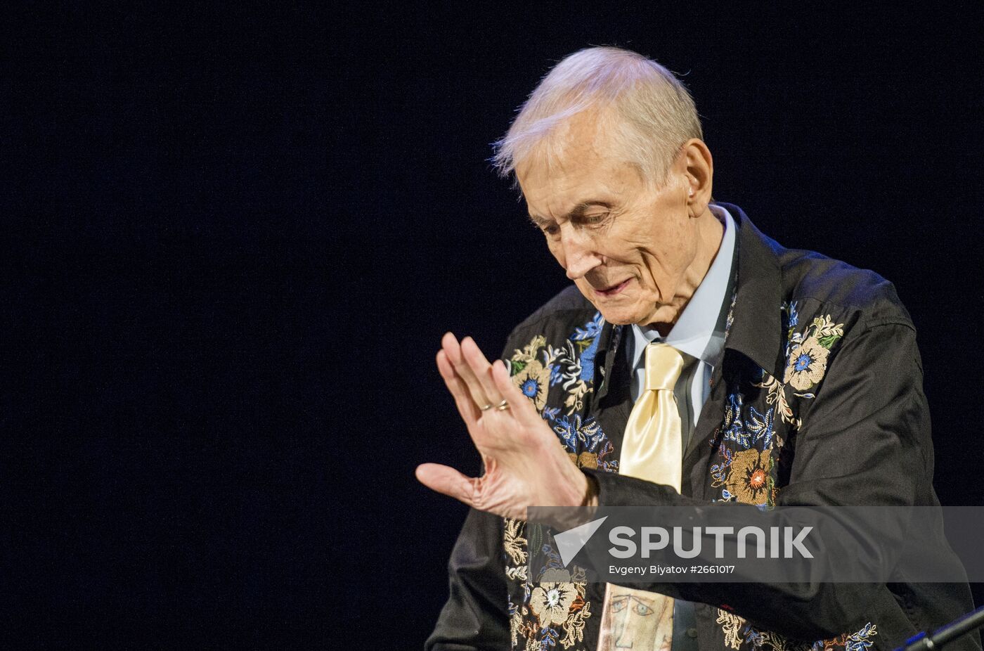 Poet Yevgeny Yevtushenko's birthday celebration