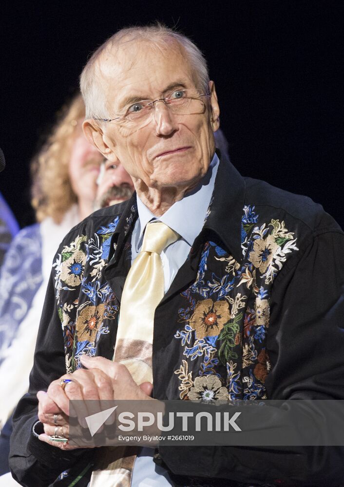 Poet Yevgeny Yevtushenko's birthday celebration