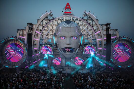 Alfa Future People Festival