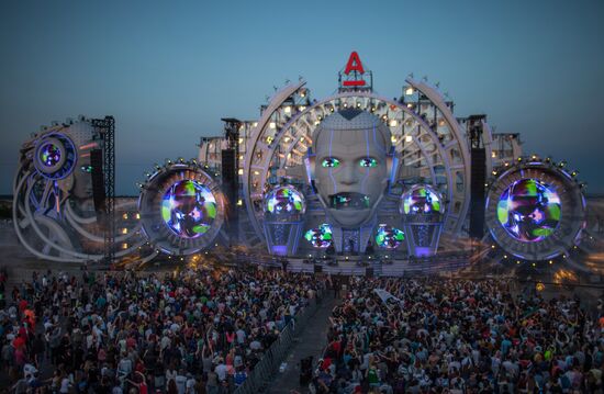 Alfa Future People Festival