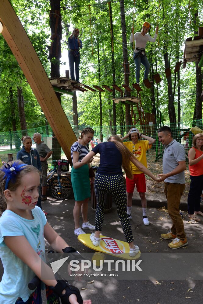 Sunday fun in Sokolniki Park
