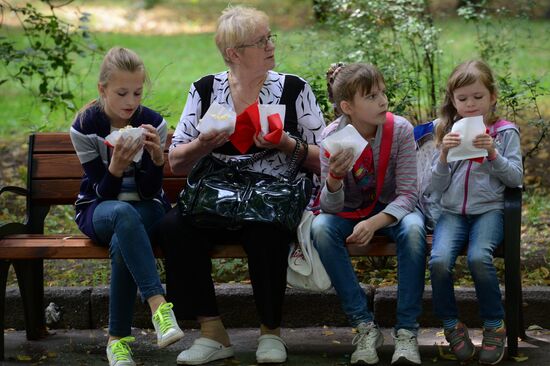 Sunday fun in Sokolniki Park