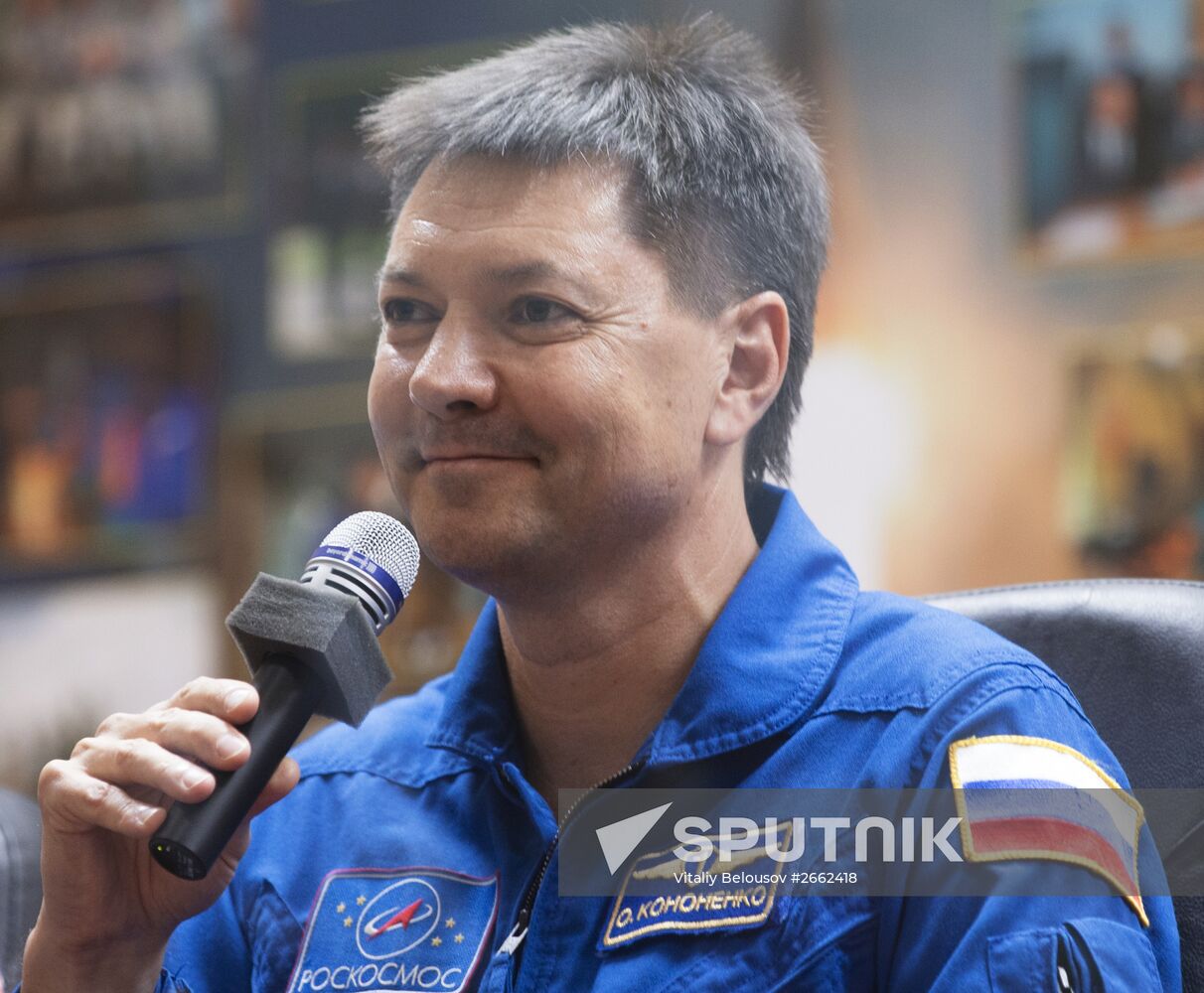 News conference of Soyuz TMA-17M crew at Baikonur cosmodrome