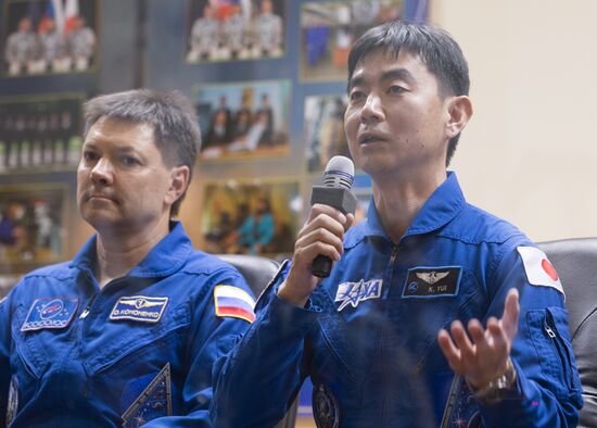News conference of Soyuz TMA-17M crew at Baikonur cosmodrome