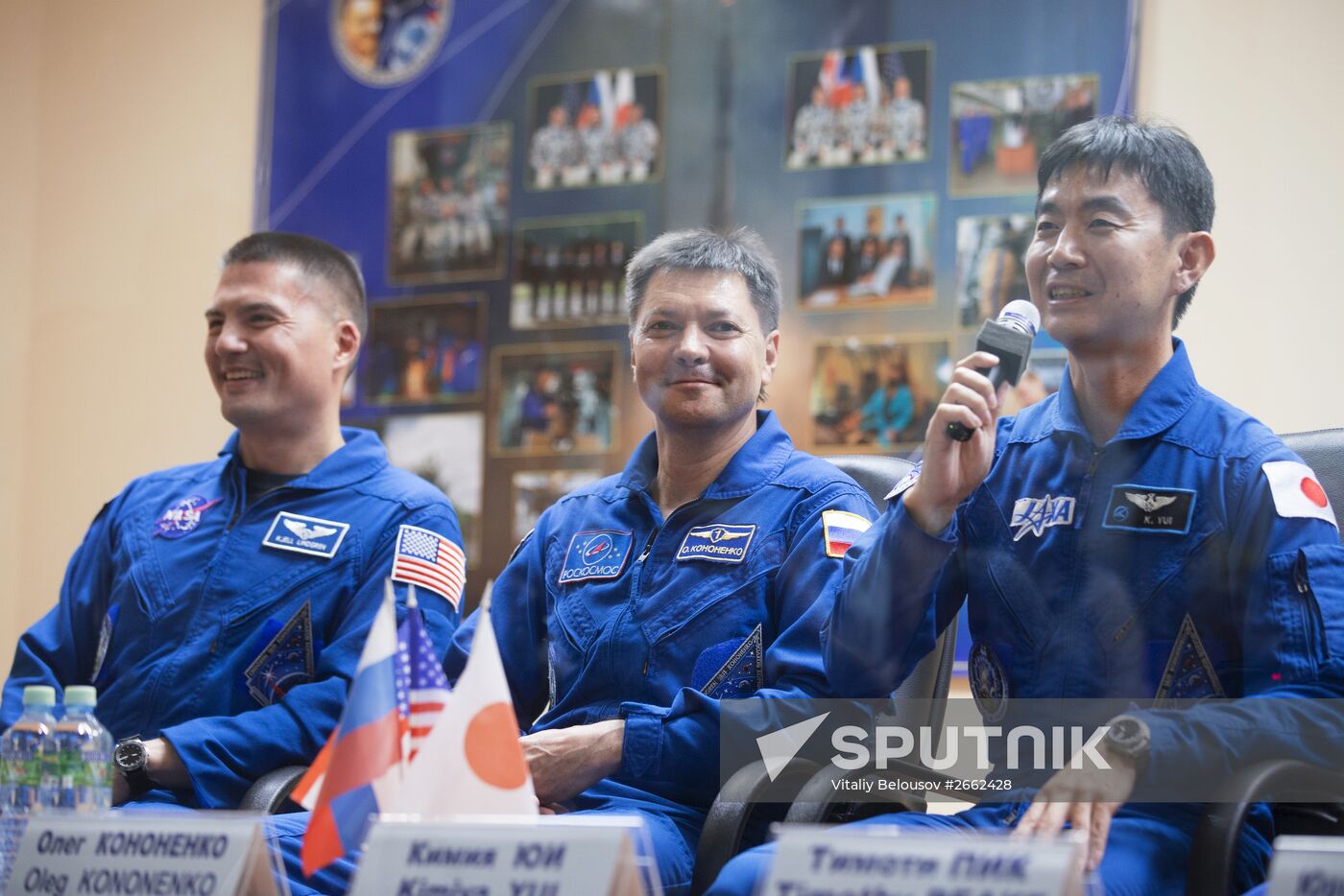 News conference of Soyuz TMA-17M crew at Baikonur cosmodrome