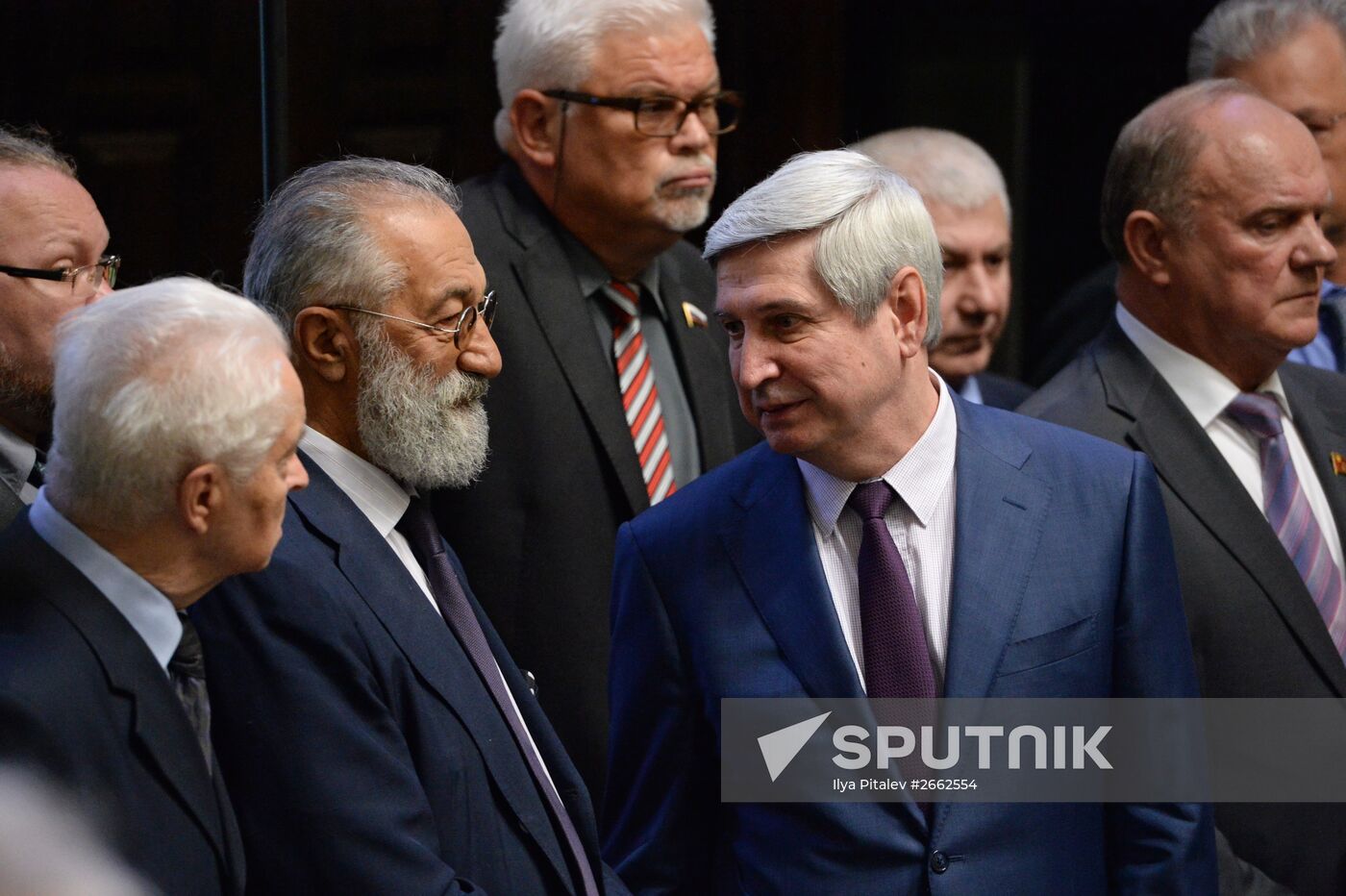 Paying last respects to Gennady Seleznyov