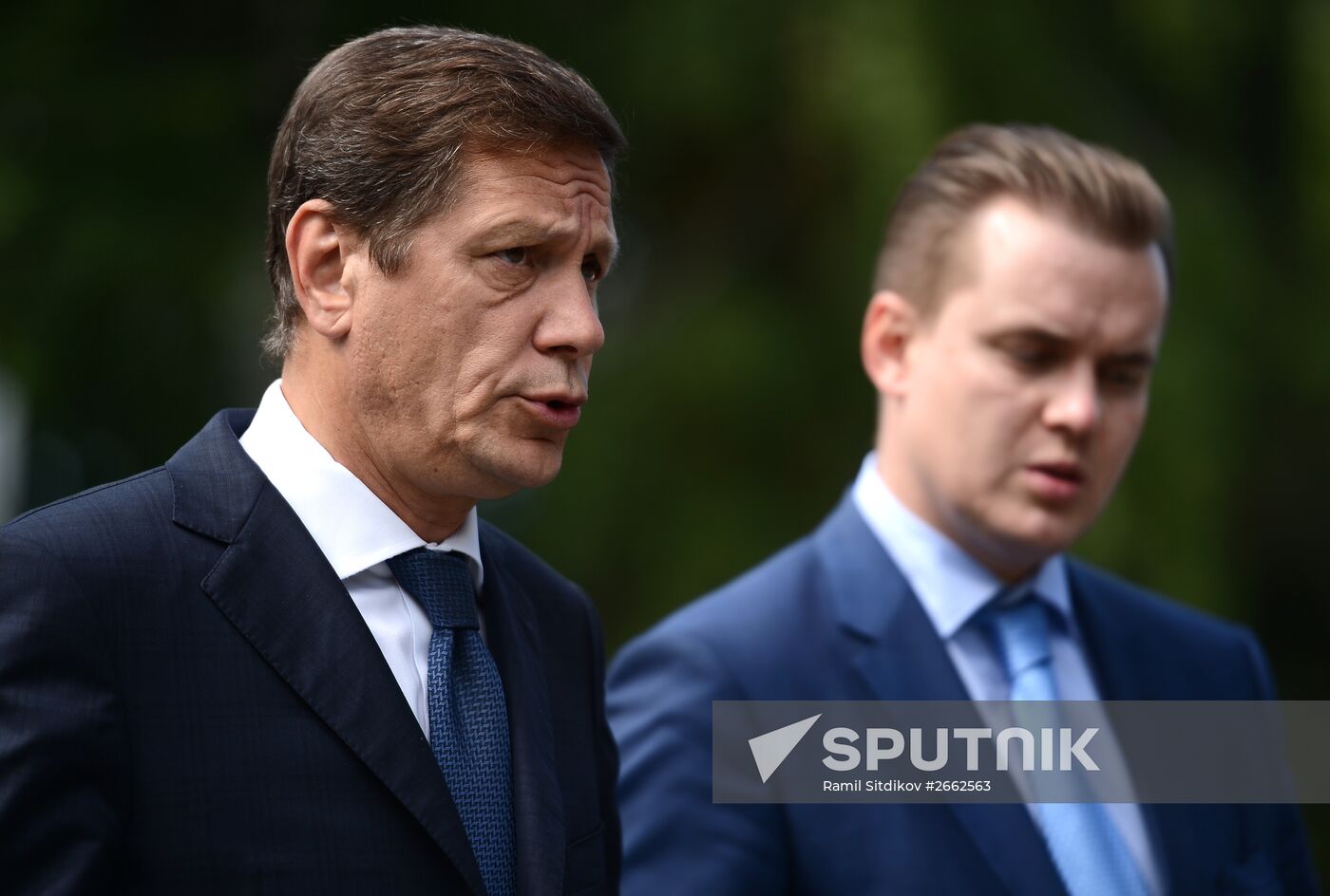 Paying last respects to Gennady Seleznyov