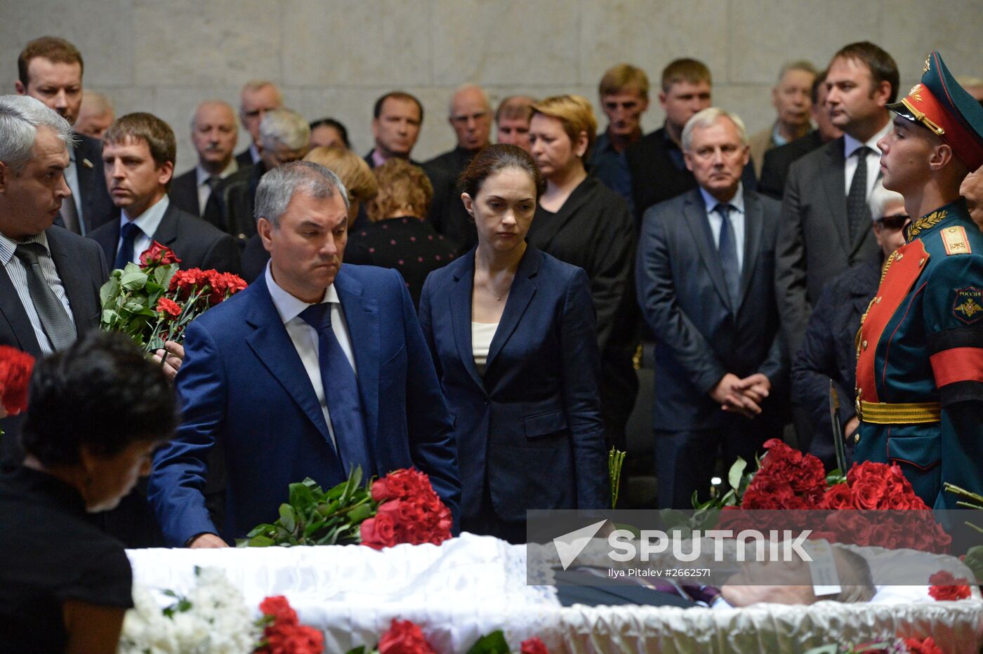 Paying last respects to Gennady Seleznyov
