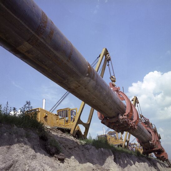 Gas pipeline Soyuz construction