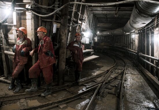 Construction of Nizhnyaya Maslovka station of the Moscow Metro