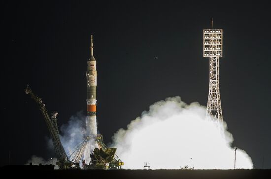 Launch of Soyuz TMA-17M from Baikonur Space Center