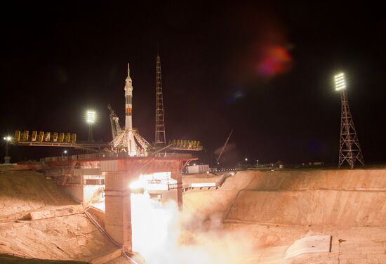 Launch of Soyuz TMA-17M from Baikonur Space Center