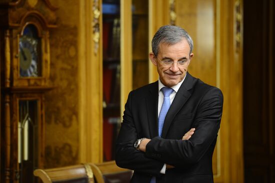 Russian State Duma Speaker Sergei Naryshkin meets with French parliament delegation