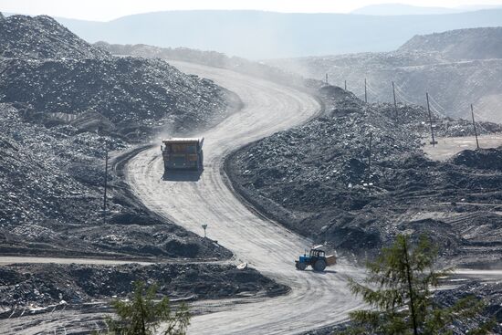 Gold ore deposits in Amur Region