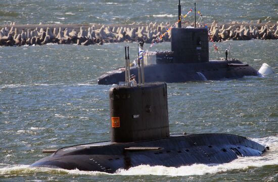 Rehearsal for Navy Day parade in Baltiysk