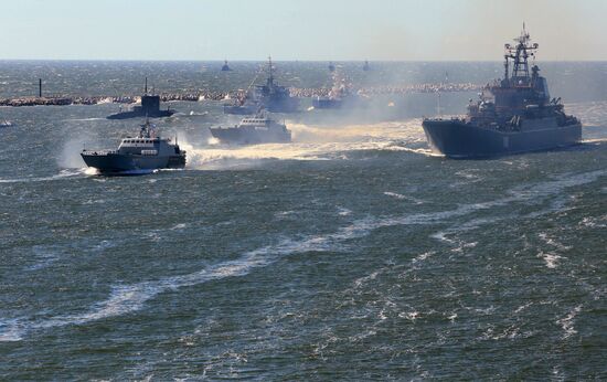 Rehearsal for Navy Day parade in Baltiysk