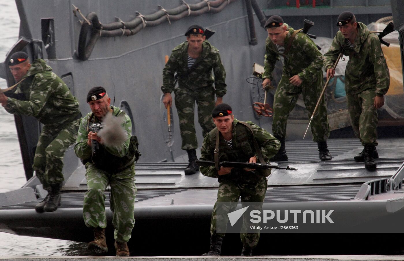 Rehearsal for naval review in Vladivostok