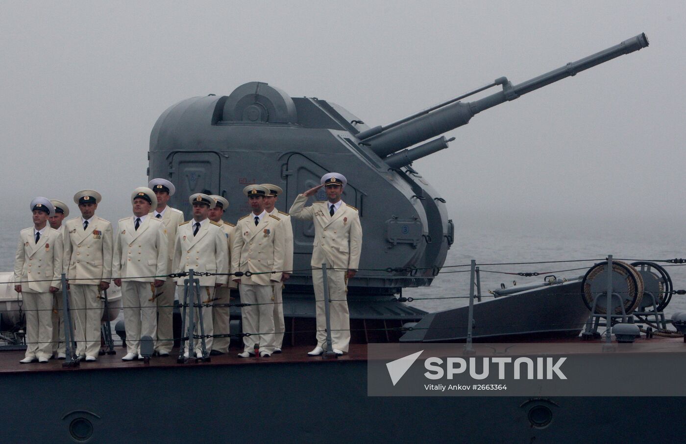 Rehearsal for naval review in Vladivostok