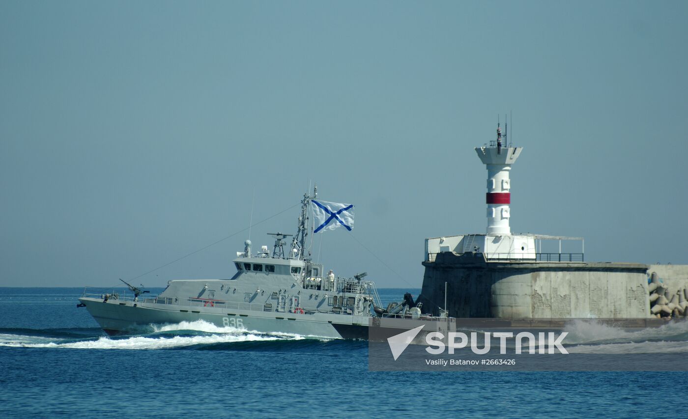 Rehearsal for naval review in Sevastopol