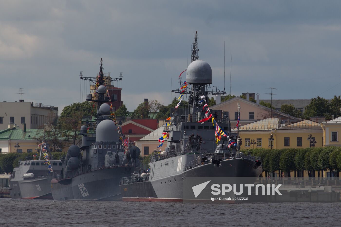 Rehearsal for Navy Day Parade in St. Petersburg