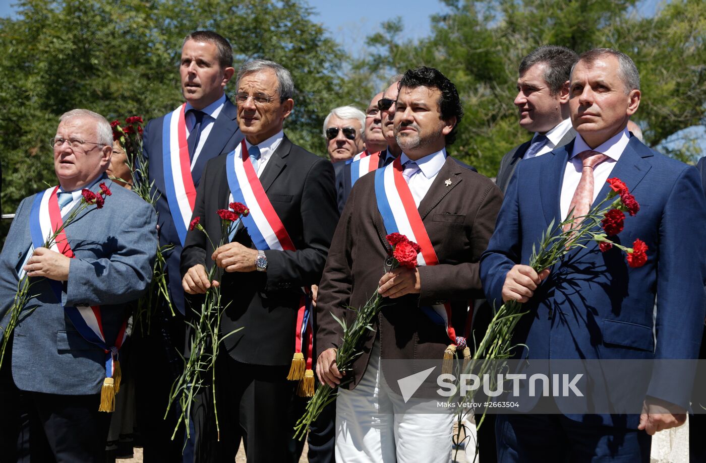 French MPs delegation visits Sevastopol