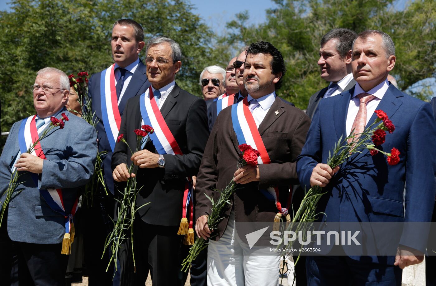 French MPs delegation visits Sevastopol