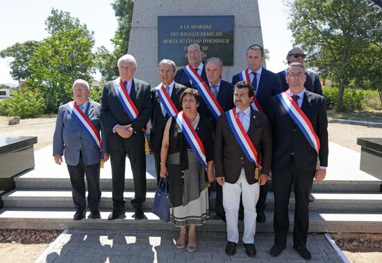 French MPs delegation visits Sevastopol
