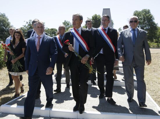French MPs delegation visits Sevastopol