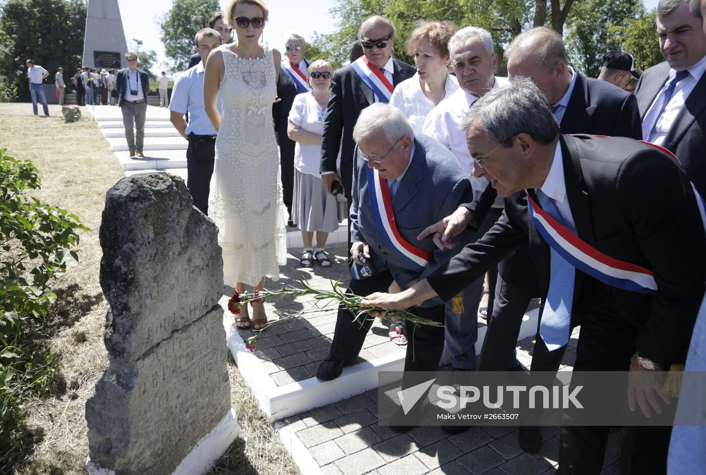 French MPs delegation visits Sevastopol