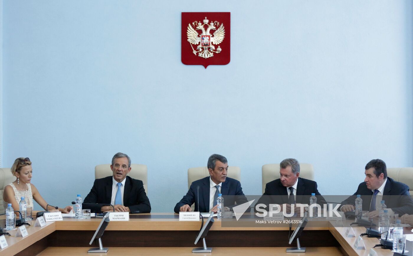 French MPs delegation visits Sevastopol