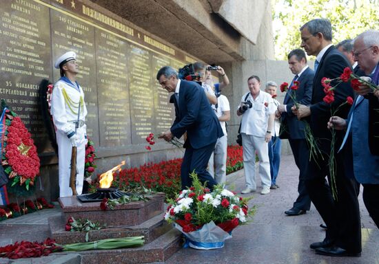 French MPs delegation visits Sevastopol