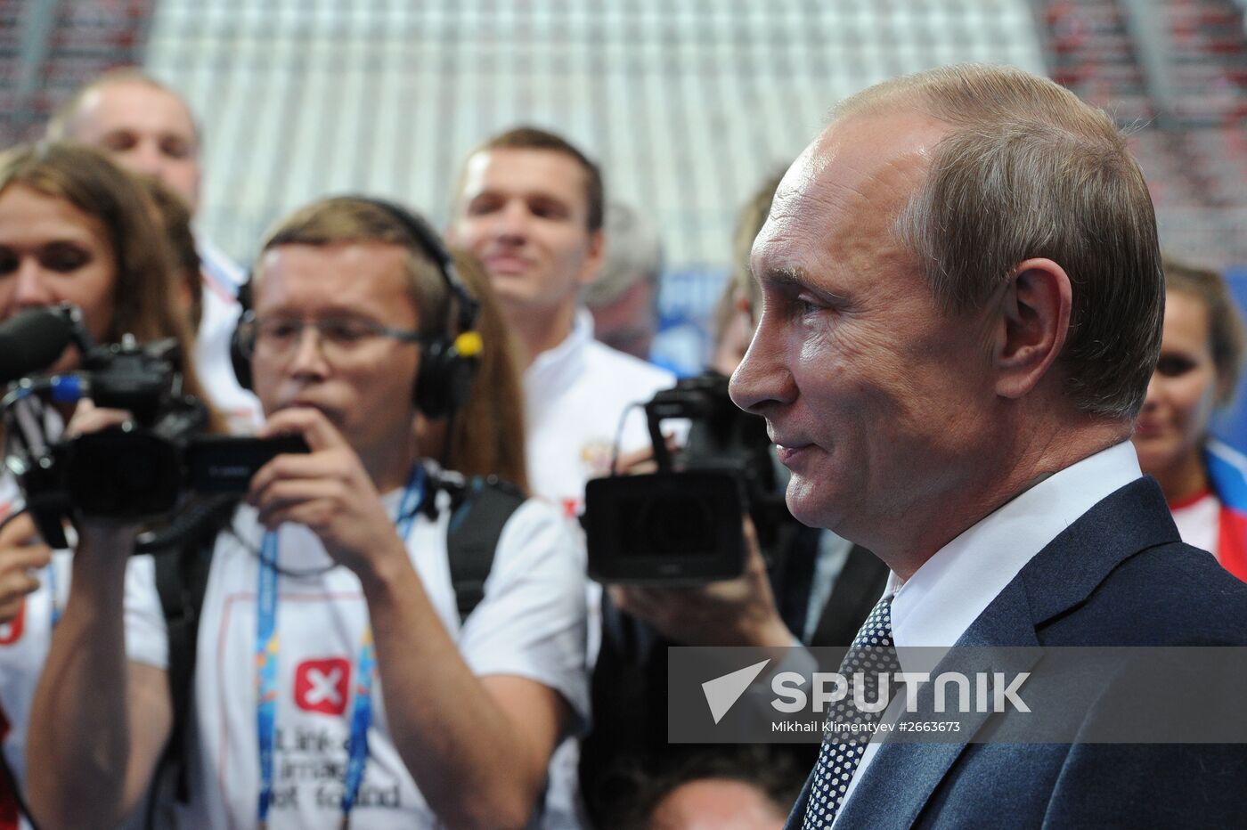 President Putin meets with national aquatic sports team