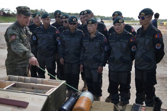 Draw of the Tank Biathlon and Suvorov Onslaught competitions