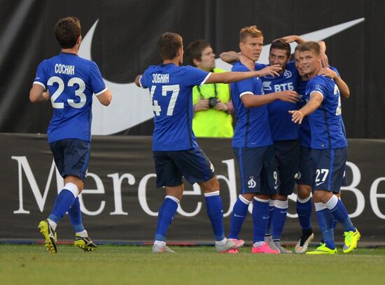 Football. Dynamo vs. Mordovia