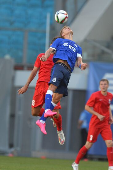 Football. Dynamo vs. Mordovia