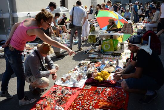 Jumble market at Museum of Moscow