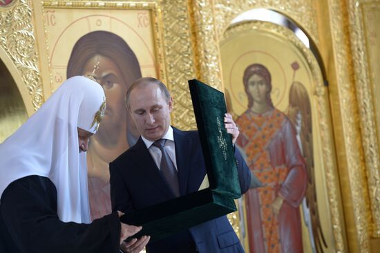 Russian President Vladimir Putin visits St. Vladimir's Church