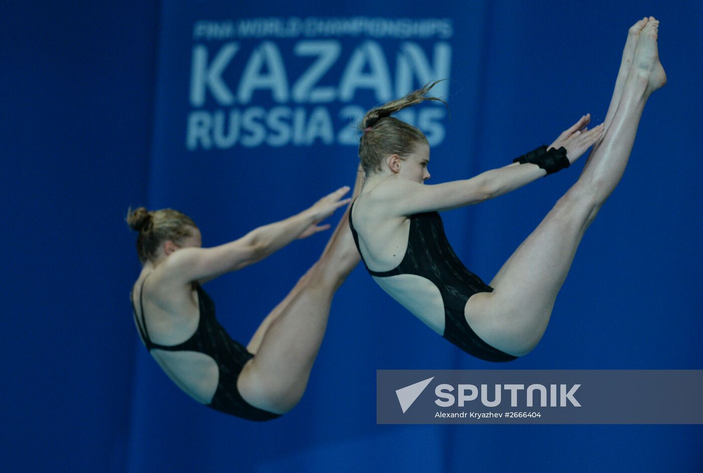 2015 FINA World Championships. Women's synchronised 10m platform diving
