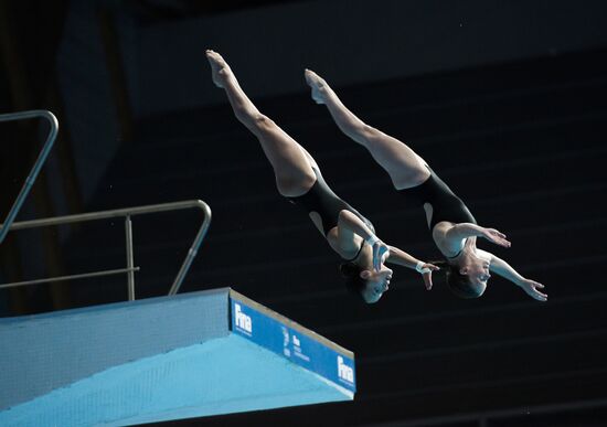 2015 FINA World Championships. Women's synchronised 10m platform diving