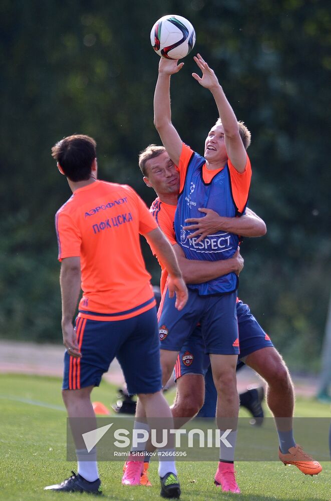 Football. Champions League. CSKA Football Club in training