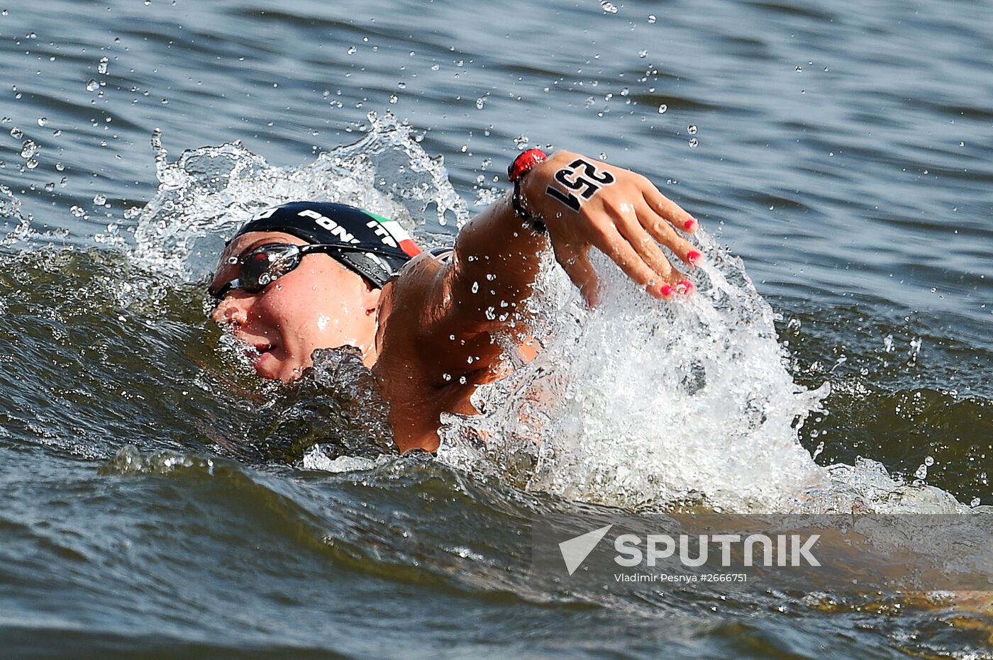 16th 2015 World Aquatics Championships. Open-water swimming. Women Ten kilometers